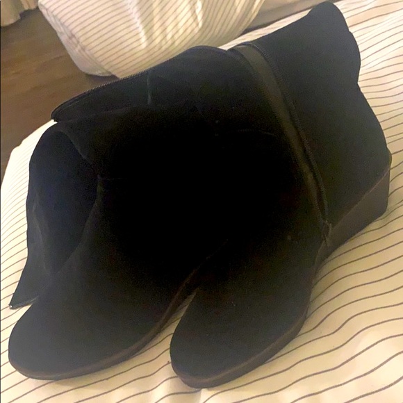 Comfortable sexy high black boots - Picture 4 of 4